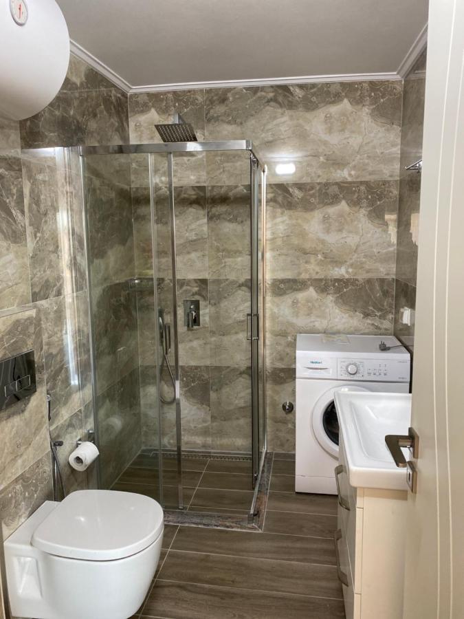 Ersid Apartaments In The Centre Saranda Kültér fotó