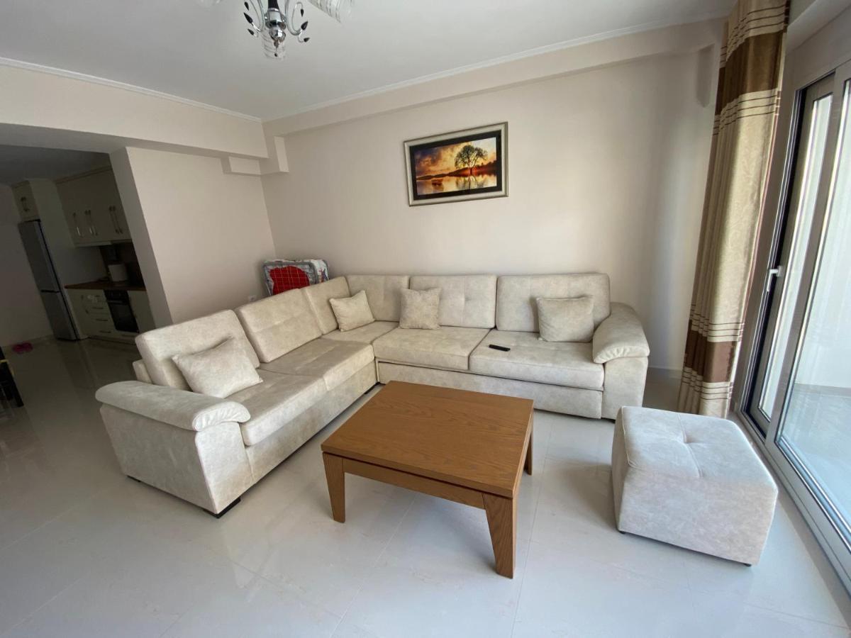 Ersid Apartaments In The Centre Saranda Kültér fotó